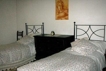 فندق Poggio Etrusco Sas Di Sheldon Johns Pamela Kay