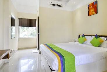 Itsy Hotels Platinum Inn