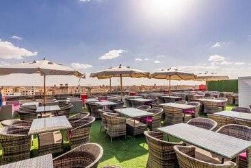 هتل Royal Day Plaza