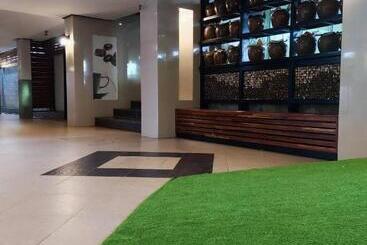 Eastpana Hotel 304 Prachinburi