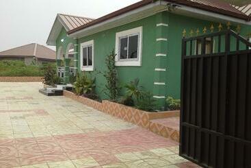 Пансион Mac-p Guesthouse