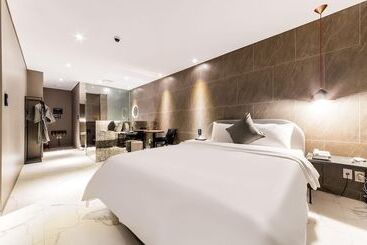 Namyangju Lake Drive In Motel