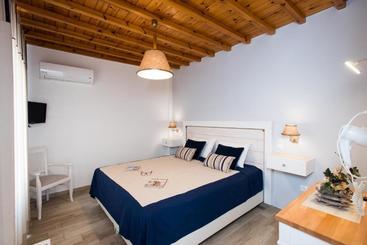 Filoxenia Apartments
