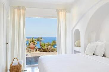 Mykonos Lolita, A Grecotel Resort To Live