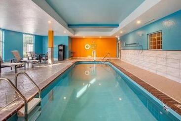 فندق Candlewood Suites Bowling Green, An Ihg
