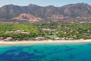 Отель Forte Village Resort  Villa Del Parco & Spa