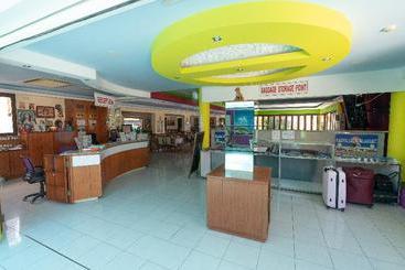 هتل Grecian Fantasia Resort