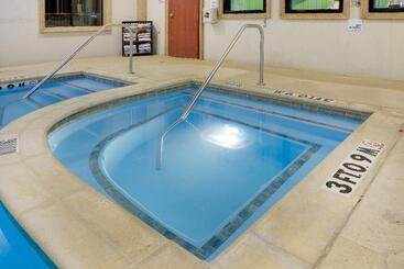 Holiday Inn Express Hotel & Suites Burleson/ft. Worth By Ihg