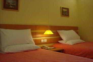 فندق Home Inn Tiantannanmen