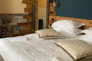 בית מלון כפרי Jumeaux