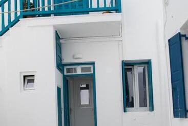 펜션 Pensión Flora