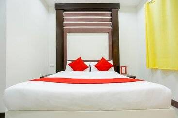 هتل Jrja Suites By Oyo Rooms