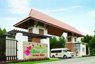 Fuengfah Riverside Gardens Resort