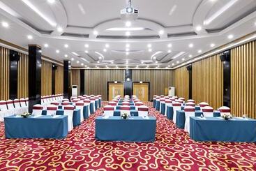 هتل Baoson International