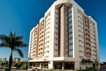 فندق Best Western Suites Le Jardin Caldas Novas