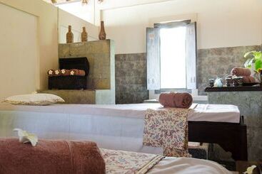 בית מלון כפרי Club Bali Family Suites @ Legian Beach