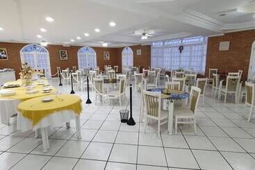 Отель Grand Ville