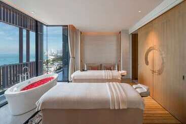 هتل Hilton Pattaya