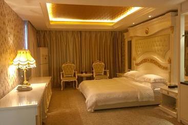 فندق New West Street International