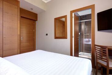 בית מלון כפרי Occidental Aurelia