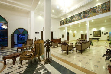Hotel Sara Vilas