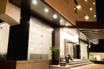 בית מלון כפרי Suba International Sahar Road Mumbai