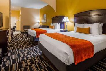 Best Western Plus Barsana Hotel & Suites