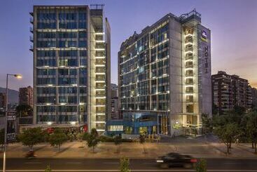 בית מלון כפרי Best Western Premier Marina Las Condes