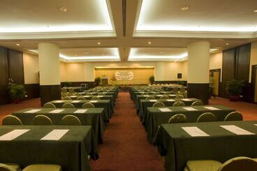 فندق Flamingo By The Beach Penang