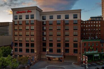 هتل Hampton Inn Baltimoredowntownconvention Center