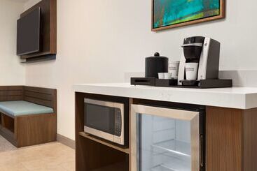 Отель Hilton Garden Inn Houston Energy Corridor