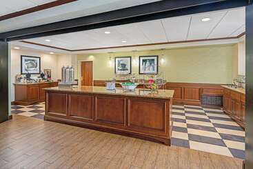 فندق La Quinta Inn & Suites By Wyndham Corpus Christin Padre Isl