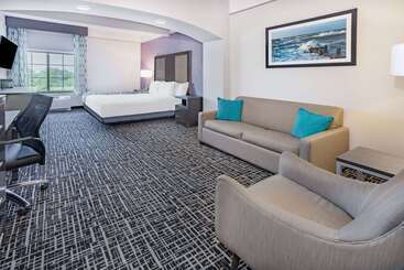 호텔 La Quinta Inn & Suites By Wyndham Norfolk