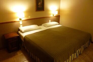 בית מלון כפרי Marcopolo Suites Iguazu