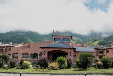 هتل Mirador Del Tafi