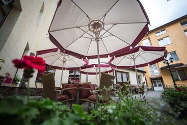 هتل Optima Dworzec Lviv