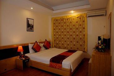 Hotel Rising Dragon Palace