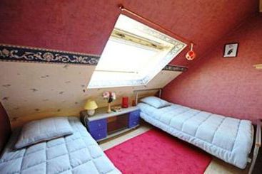 Maison d'Hotes Joliot Curie Bed & Breakfast