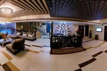 Bizzotel Gurgaon Hotel