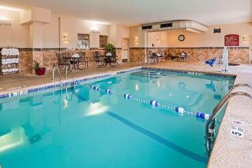 فندق Best Western Plus Vineyard Inn And Suites