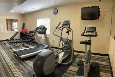 فندق Candlewood Suites Lax Hawthorne, An Ihg