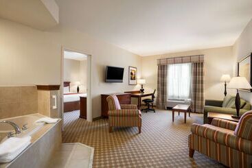 هتل Country Inn & Suites By Radisson, Manchester Airport, Nh