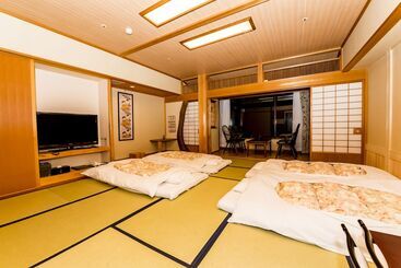 فندق Sasara Gero Hot Springs