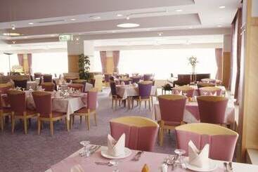 Отель Hakuba Alps