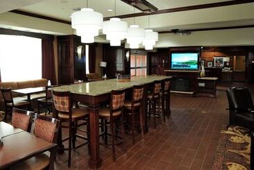 فندق Hampton Inn Seguin