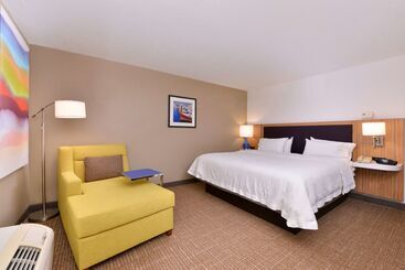 ホテル Hampton Inn & Suites Plymouth