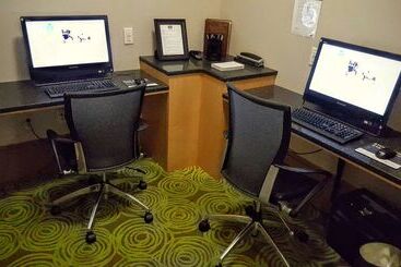 ホテル Hampton Inn & Suites Raleighdurham Airportbrier Creek