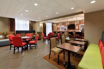 فندق Hampton Inn Wichita Fallssikes Senter Mall