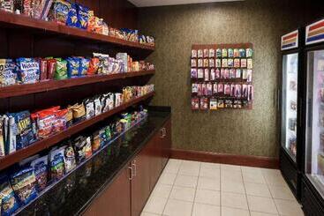 هتل Homewood Suites By Hilton Irvingdfw Airport