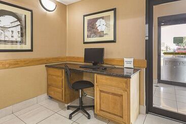 호텔 La Quinta By Wyndham Alvarado